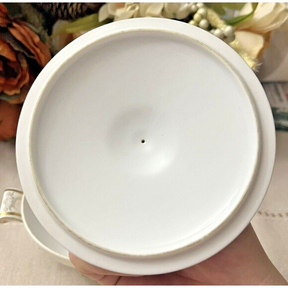 Regal (Gold Trim) by SANGO Sugar Bowl With Lid - Picture 6 of 10